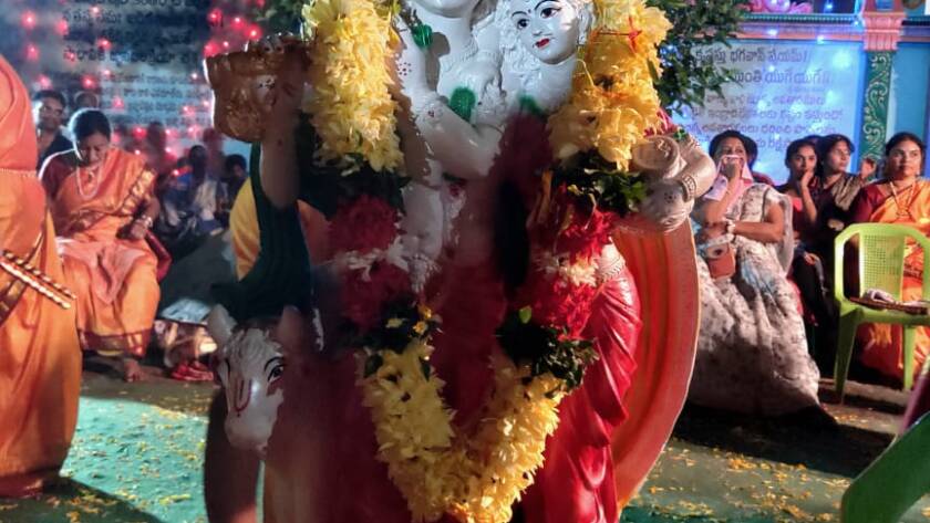 Janmastami In Nambur 2019 08 26 At 8.50.56 Am